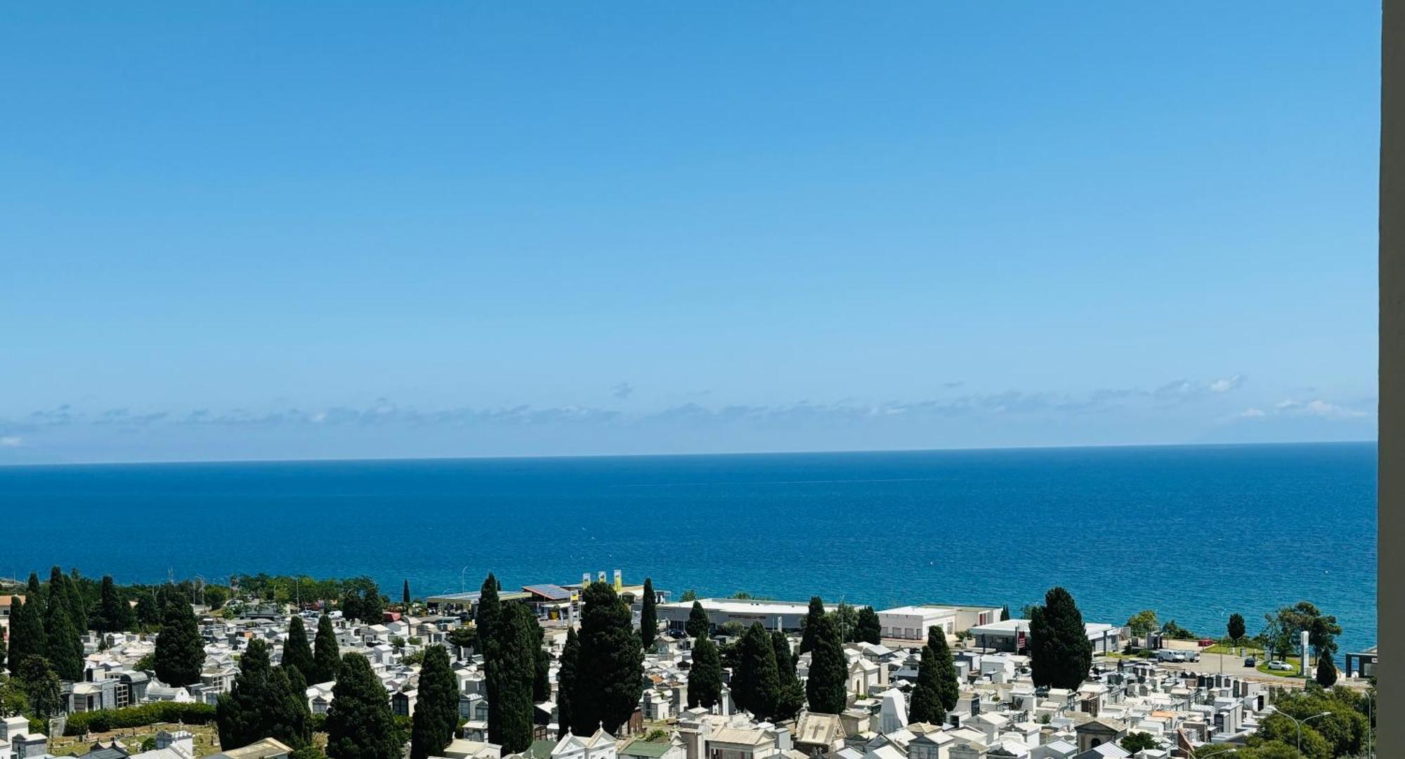 Bastia Vue Mer Et Montagne Exterior photo